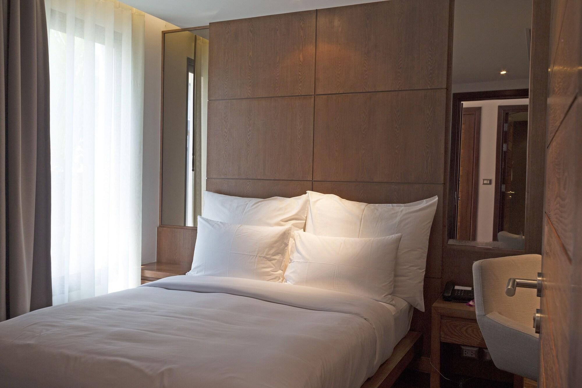 The Nchantra Pool Suite Phuket Koh Sirey Ngoại thất bức ảnh