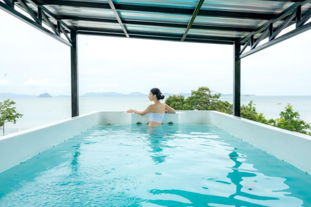 The Nchantra Pool Suite Phuket Koh Sirey Ngoại thất bức ảnh